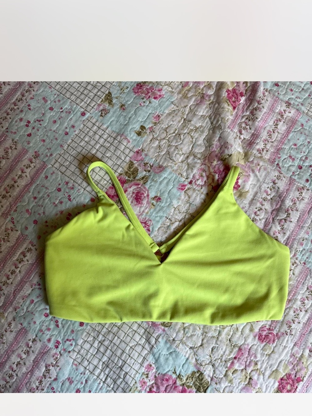 Oner Active Neon Yellow V‑Neck Sports Bralette